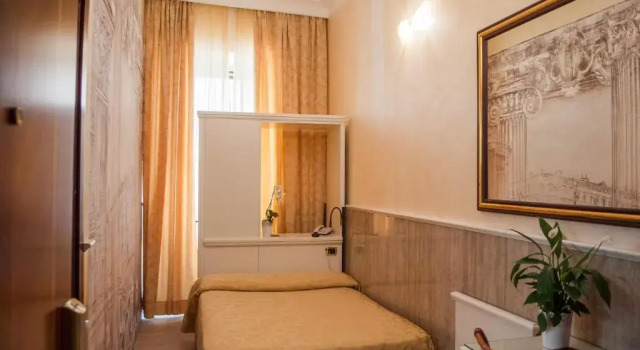 Одноместный номер Standard Hotel Palladium Palace