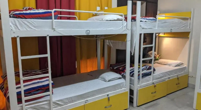Кровать в общем номере (женский номер) The Desire Hostel