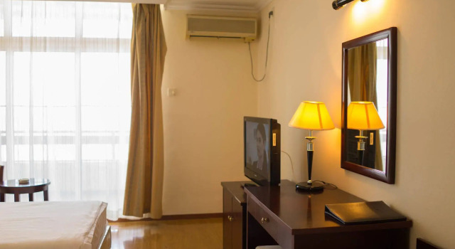 Bintumani Hotel, Rezervovat Hotel Freetown Western Urban