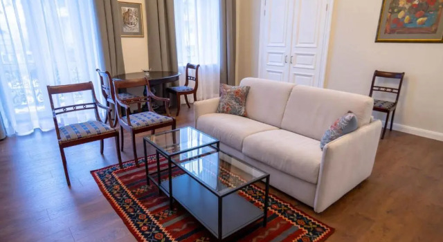 Апартаменты TIFLIS OPERA Aparthotel