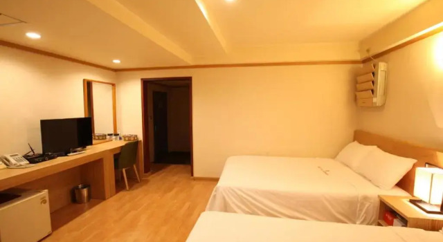 Двухместный номер Business Angel Hotel