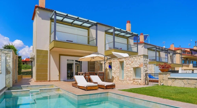 Коттедж Sunny Villa Hanioti