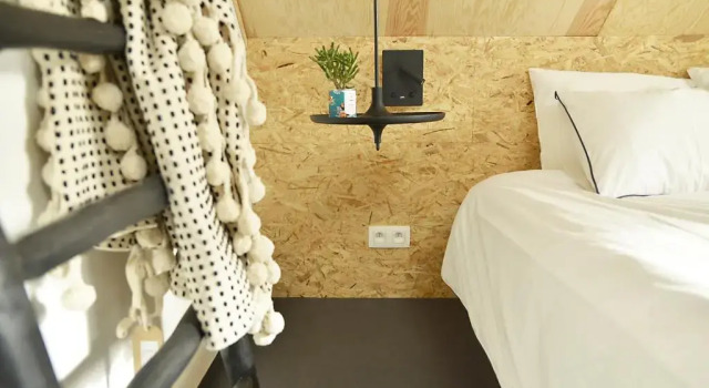 Le Studio du Designer, Забронировать Отель Отели Land of the High Lesse с завтраком, Завтраки