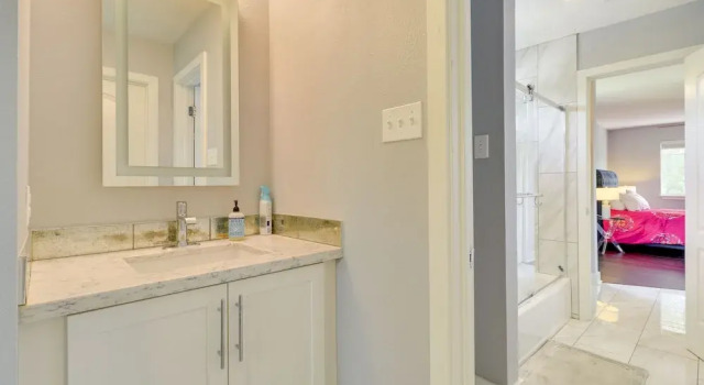 Коттедж Upscale Pflugerville Paradise w/ Private Pool!