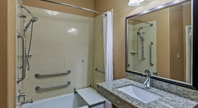 Номер Standard Candlewood Amarillo-Western Crossing by IHG