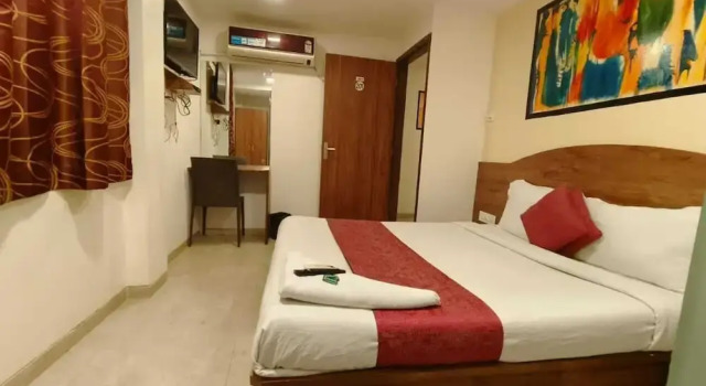 hotel beach crown juhu, Забронировать Отель Отели штата Махараштры 3 звезды, 3*