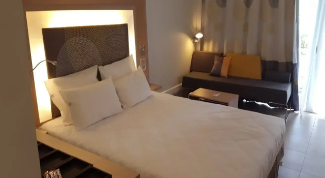 Hotel La Tchadienne, Prenota Hotel Hotel 4 stelle a N'Djamena, 4*