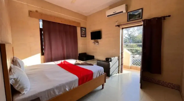 Hotel Raj Golden & Restaurant, Забронировать Отель Отели штата Химачал-Прадеш 4 звезды, 4*