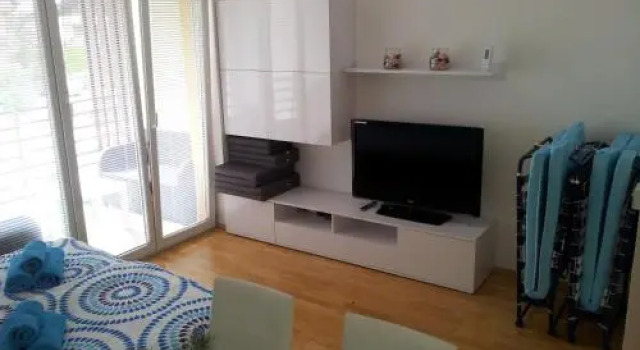 Apartment Kanita, Prenota Appartamento Hotel a Pomurje con piscina, Piscina
