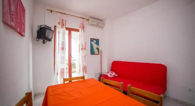 Desa - sea View - A1, Prenota Appartamento Bol 