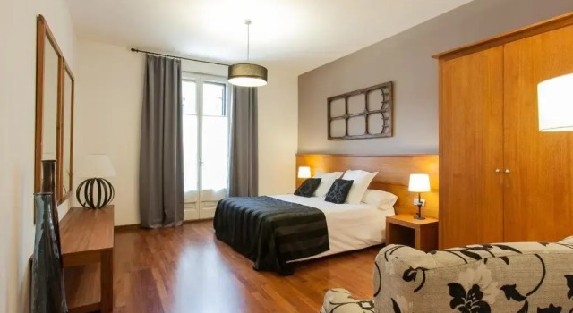 Апартаменты Deluxe с 5 комнатами Serennia Apartamentos Ramblas - Plaça Catalunya