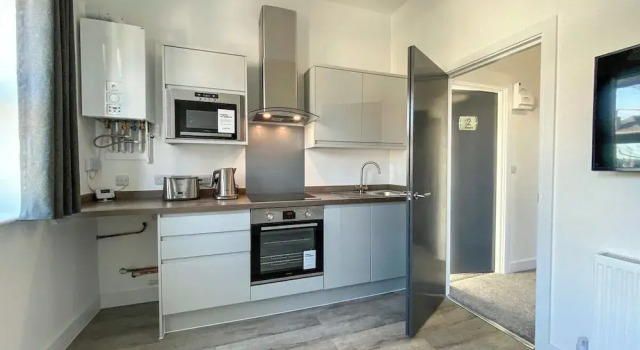 Коттедж с 2 комнатами City & Station Apartments at Gulland House by Pureserviced