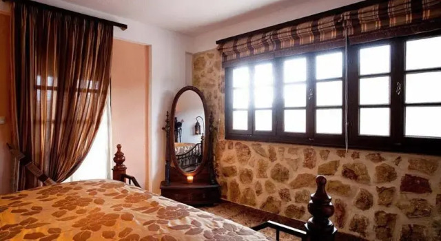 Aiolides Traditional Homes, Забронировать Курортный отель Отели Аспрангелои с завтраком, Завтраки