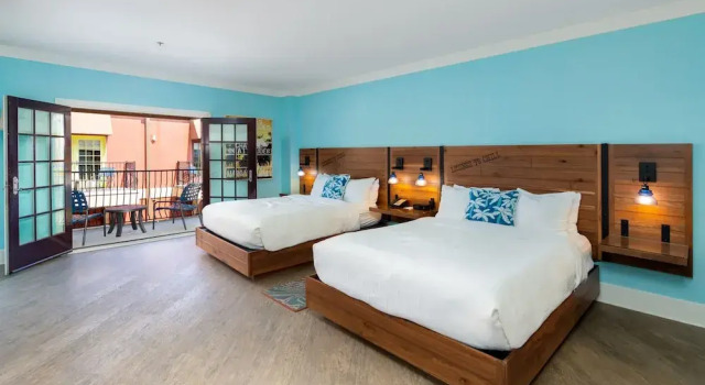 Четырёхместный номер Standard с балконом Margaritaville Island Inn