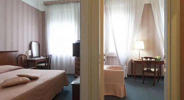 Standard huone Hotel Esplanade