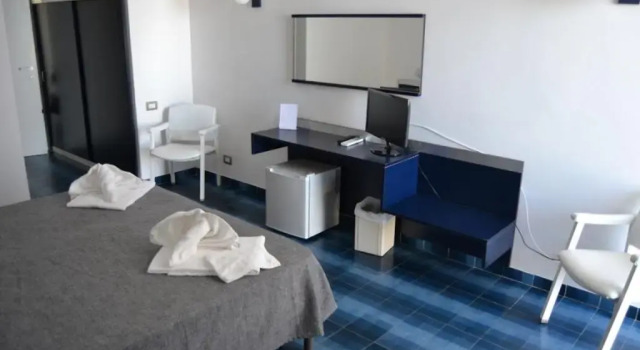 Полулюкс Hotel San Paolo