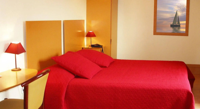 Hotel de Pen Bron, Забронировать Отель Ла-Тюрбаль Loire-Atlantique