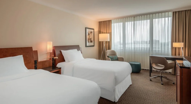 Двухместный клубный номер Westin The Westin Grand Munich