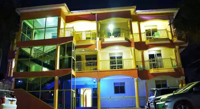 Royal Matt Hotel, Varaa Hotelli Kampala Uganda, lähellä Rubaga Cathedral