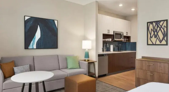 Номер Standard Staybridge Suites Lexington S Medical Ctr Area