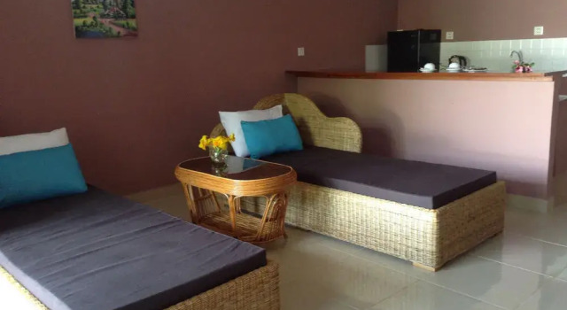 French Garden Resort, Забронировать Курортный отель Курортные отели Сиануквиль, рядом с Пляж Ochheutel Beach, Курортный отель