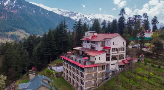 Hotel Snow Crests Manor, Забронировать Отель Отели Манали с завтраком, Завтраки