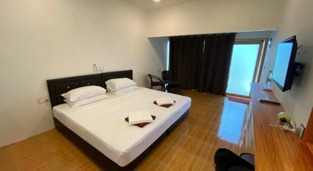 Thoddoo White Sand Inn