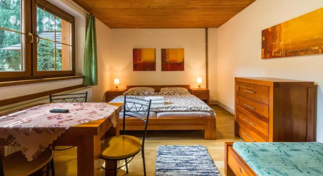 Apartmány a štúdiá Miroslav, Rezervovat Hotel Hotely v Žilinský kraj s parkováním, Parkování