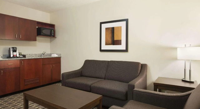 1 slaapkamer Tweepersoonssuite Ramada by Wyndham Edson