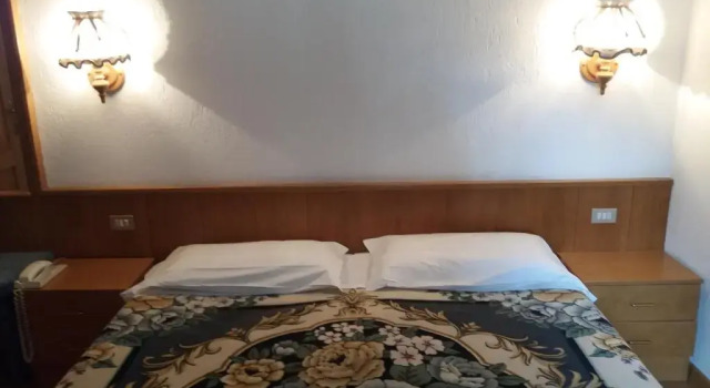 Двухместный номер Standard с балконом Hotel Ottoz Meublé