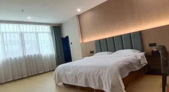 Люкс Deluxe Manzhou Hotel (Yongding Tulou Huading Branch)