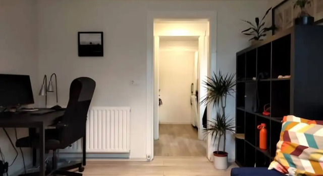 Cozy Apartment Close to Reykjavik Downtown, Забронировать Апартаменты/квартира Отели Хёвюдборгарсвайдид с парковкой, Парковка