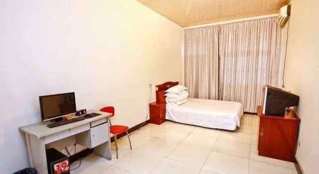 Junyue Inn, Buchen Sie Hotel Baoji Shaanxi