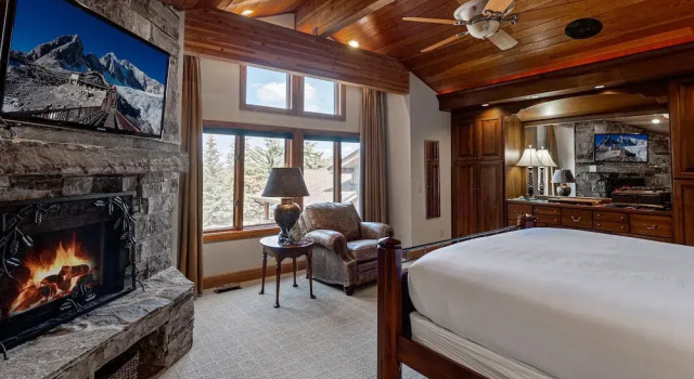 La Maconnerie at Deer Valley Resort - Four Bedroom Condo with Hot Tub #3 4 Condo, Varaa Lomakeskus Deer Valley 