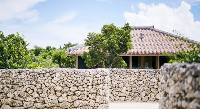 Трёхместная вилла HOSHINOYA Taketomi Island