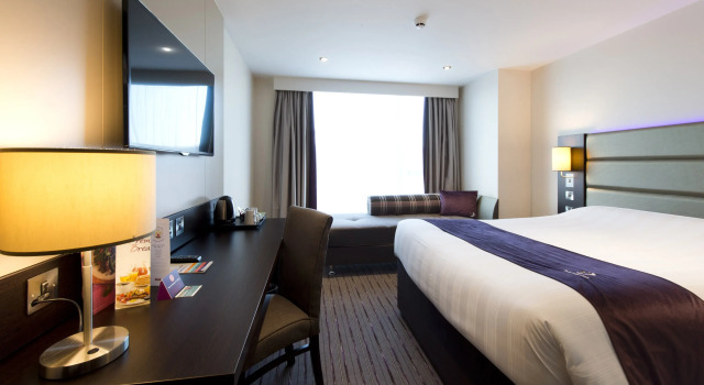 Premier Inn Bournemouth East Cliff, Забронировать Отель Отели Англии 3 звезды, 3*