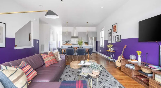 Коттедж Sleeps 24 2 Homes, Minutes to Downtown+broadway Faith & Barbara by Avantstay