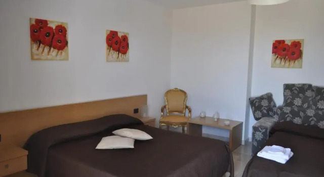 Четырёхместный номер Standard с видом на море Guest House B&B Pietra Bianca