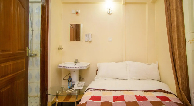 Camera Executive Shamz Hotel Isiolo