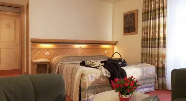 Carmel 1643, Boek Hotel Hotels in Franche-Comte met ontbijt, Ontbijt