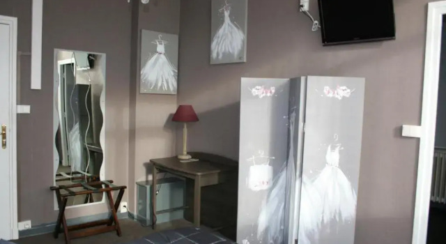 Номер Privilege Hostellerie de la Quenoeuille