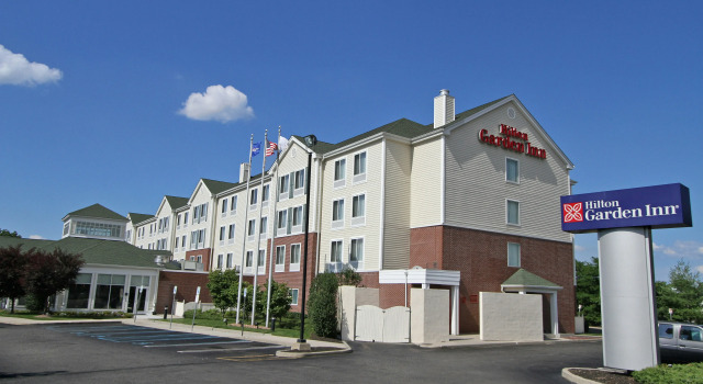 Hilton Garden Inn Westbury