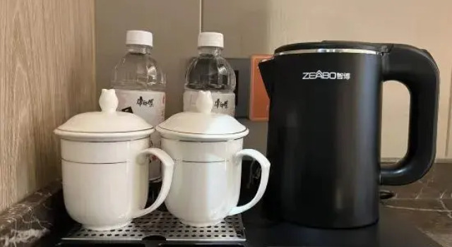 Fulin Yunduan Hotel (Shenzhen Pingshan BYD Shaxue Metro Station), Rezerwuj Hotel Hotele w Shenzhen z parkingiem, Parking