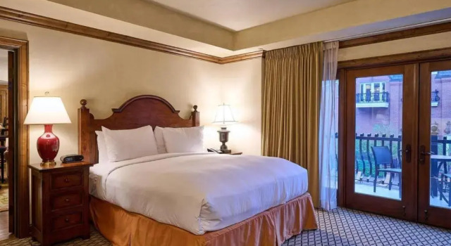 Aspen Mountain Residences, 2 Bedroom Luxury Residence Club Condo