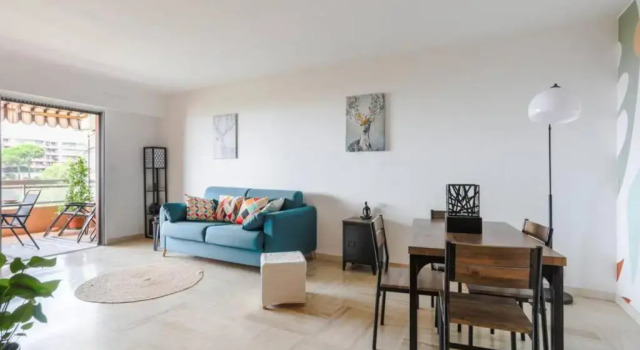 Sea view apartment in residence with swimming pool!, Забронировать Апартаменты/квартира Отели Ниццы с бассейном, рядом с Carras Plage, Бассейн