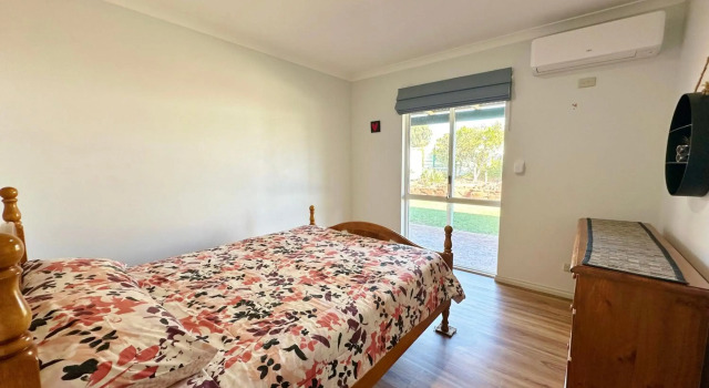 Cygnet Court 2 - Kalbarri, WA, Забронировать Отель Отели Калбарри с парковкой, рядом с Kalbarri Family Entertainment Centre, Парковка