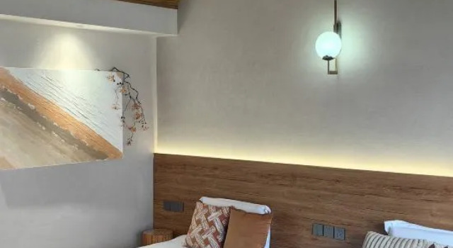Люкс с видом на внутренний двор Yifangtang.Ehouse Courtyard Private Hot Spring B&B (Badaling Great Wall Branch)