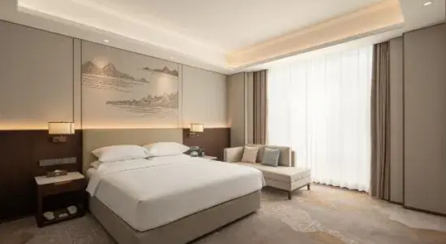Люкс Superior Loudong Hotel