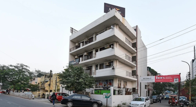 Hotel Admire Inn 27