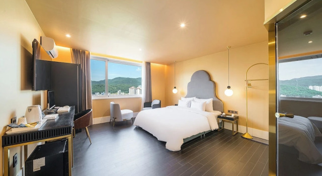 Номер Premium Busan H Avenue Jeonggwan Branch